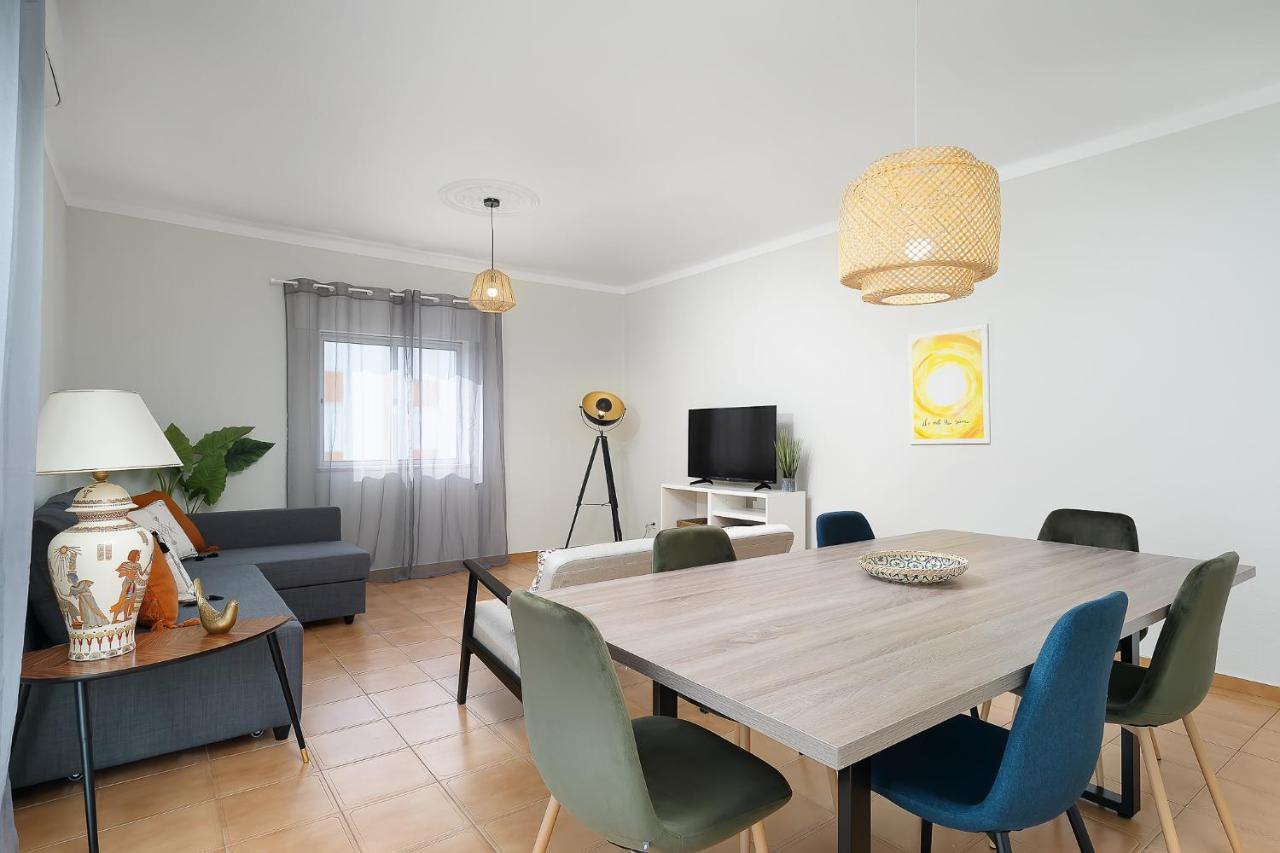 Tranquil View Apartment By Lovelystay Quarteira Luaran gambar